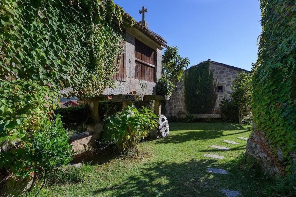 Gasthaus Aldea Bordons Sanxenxo Exterior foto