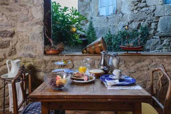 Gasthaus Aldea Bordons Sanxenxo Exterior foto